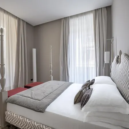 - Palazzo Signoria Luxury 9 Апартаменты Флоренция