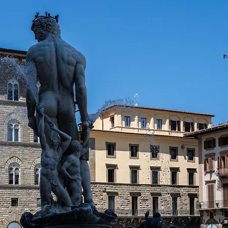 - Palazzo Signoria Luxury 9 Флоренция
