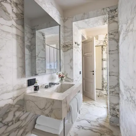 - Palazzo Signoria Luxury 9 Appartement *